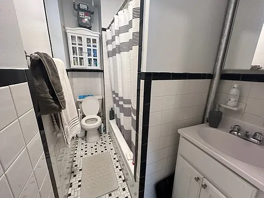 Rented by Bond New York | media 24