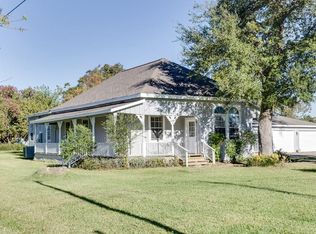 1317 Meyer Rd, Seabrook, TX 77586