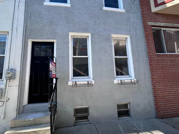 1028 S Dorrance St, Philadelphia, PA 19146
