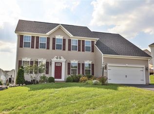 115 Woodgreen Dr, Pittsford, NY 14534