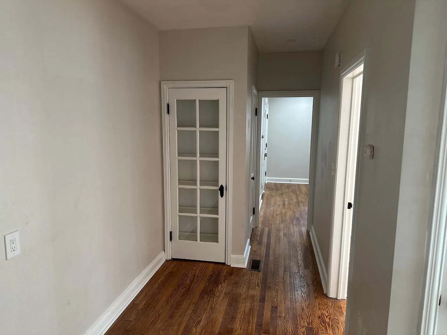 2 bed, 850 sqft, $2,150 — Photo 3