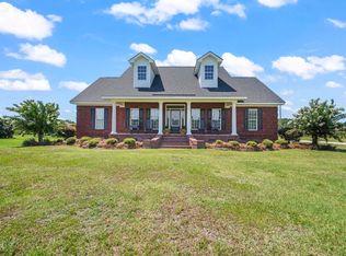 2892 Burroughs Rd., Galivants Ferry, SC 29544