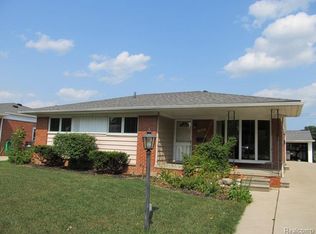 1997 Churchill Ave, Trenton, MI 48183