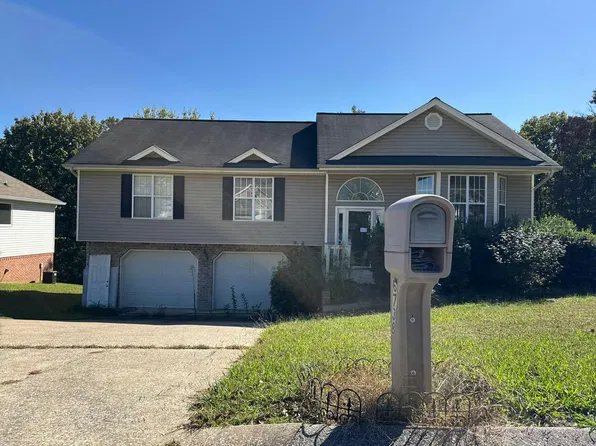 6738 Sawtooth Dr, Ooltewah, TN 37363
