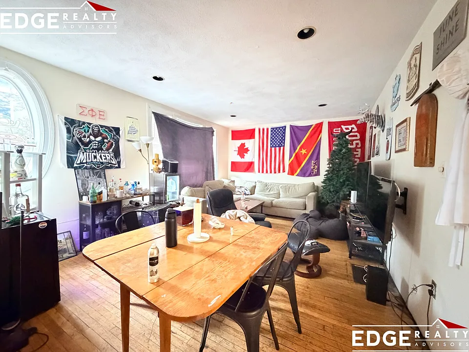 28 Wadsworth St