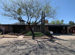7820 N Casimir Pulaski Ave, Tucson, AZ 85741
