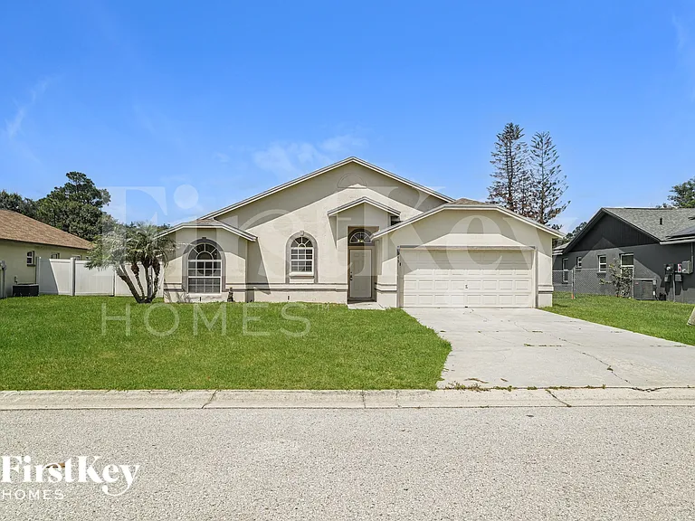175 Kings Pond Ave — Photo 1