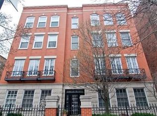904 W Diversey Pkwy, Chicago, IL 60614