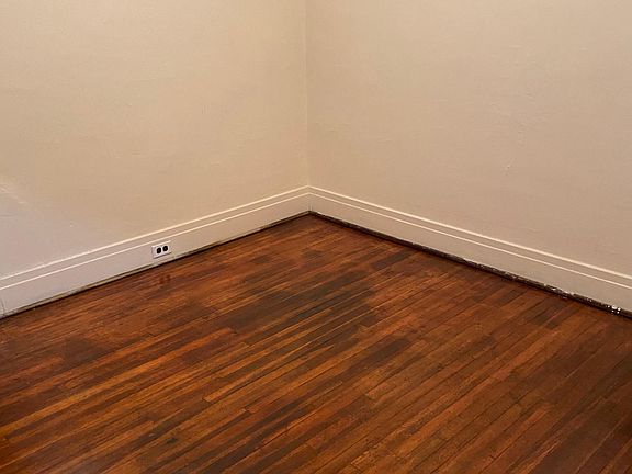 5th image of 230 Rodney Ave Floor 2