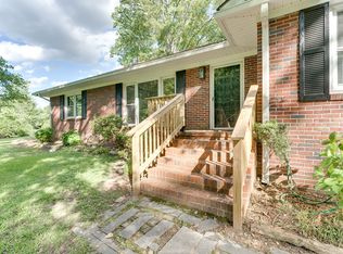 214 Woodvale Ave, Fountain Inn, SC 29644
