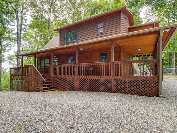 161 Smokey Hollow Dr, Murphy, NC 28906