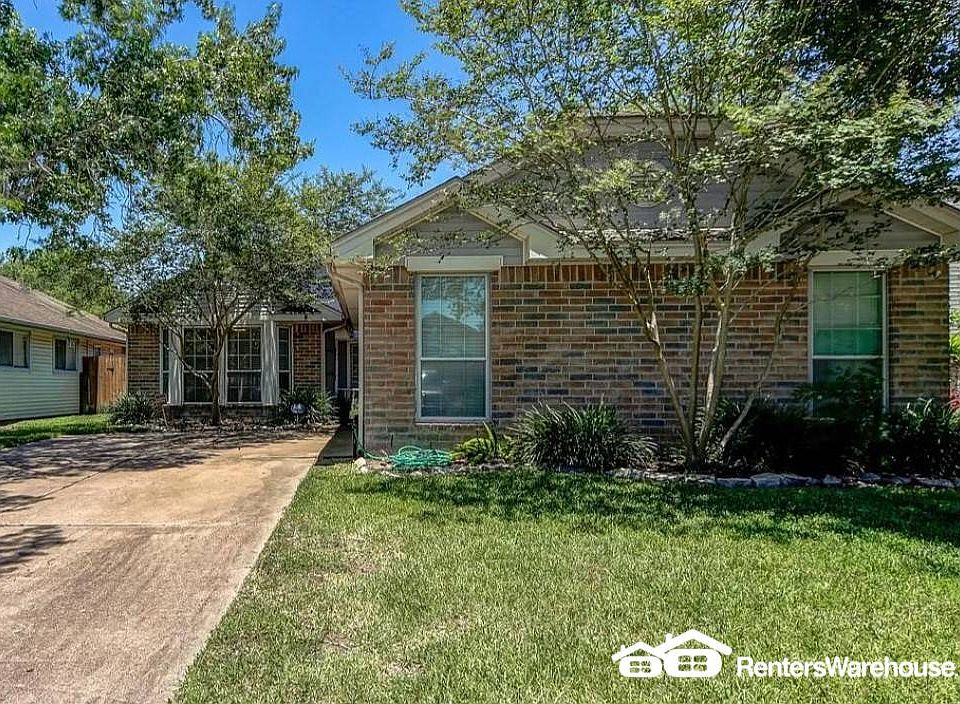 1st image of 19414 Coppervine Ln