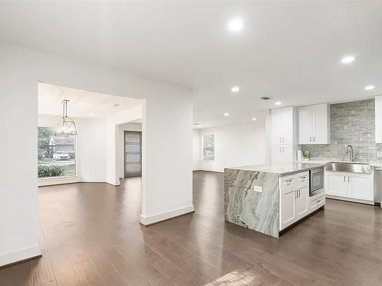 7307 Raton St — Photo 10