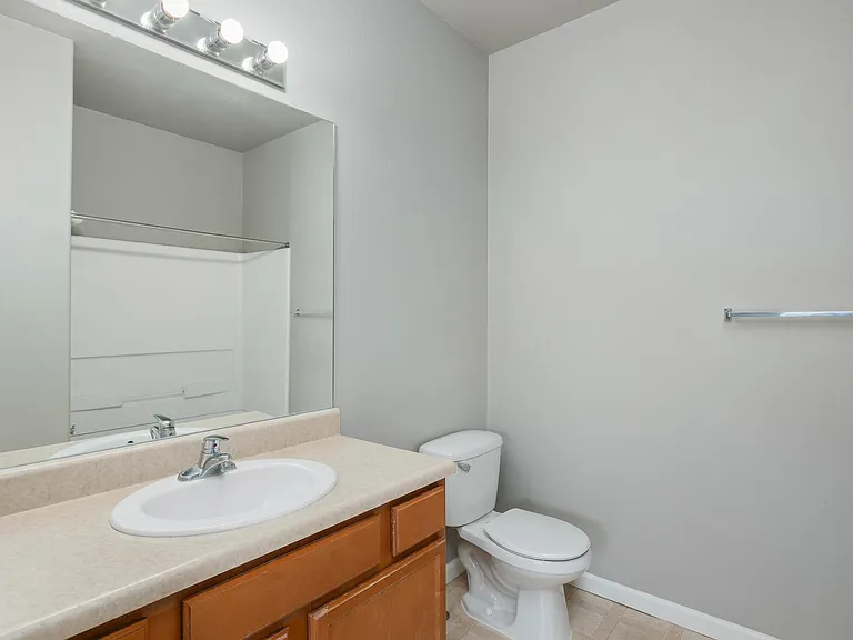Highland Ridge — Photo 27