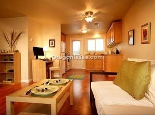 1425 W 8th Ave APT 7, Eugene, OR 97402