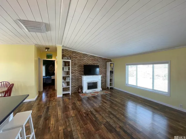 3801 Marble Ct, Wellington, NV 89444