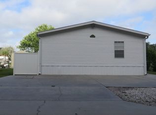 6873 E Richard Dr, Weeki Wachee, FL 34607