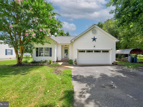 8703 Lynch Dr, Delmar, MD 21875