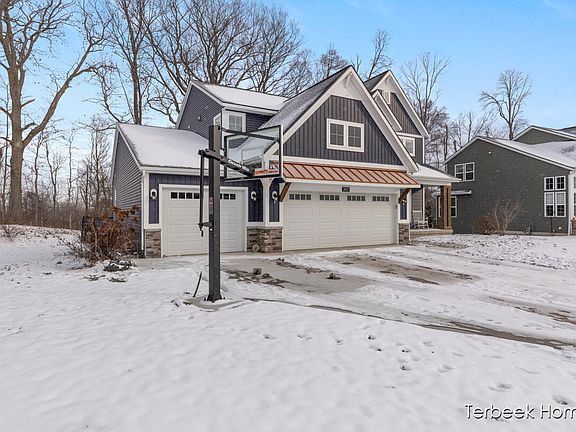 5th image of 3073 Deer Haven Dr