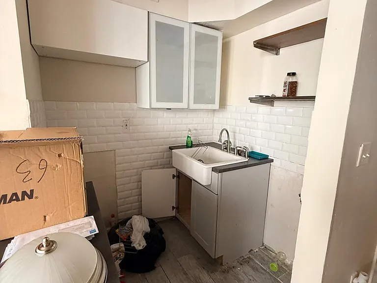65 Cooper St #2A — Photo 3