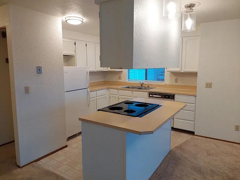 811 North Garden Street — Photo 10