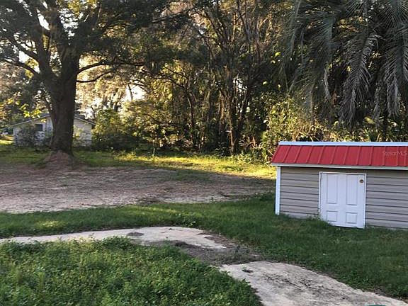 5th image of 6450 S Pine Ave