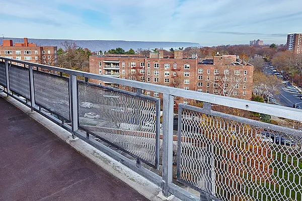 Sold by Brown Harris Stevens | media 31