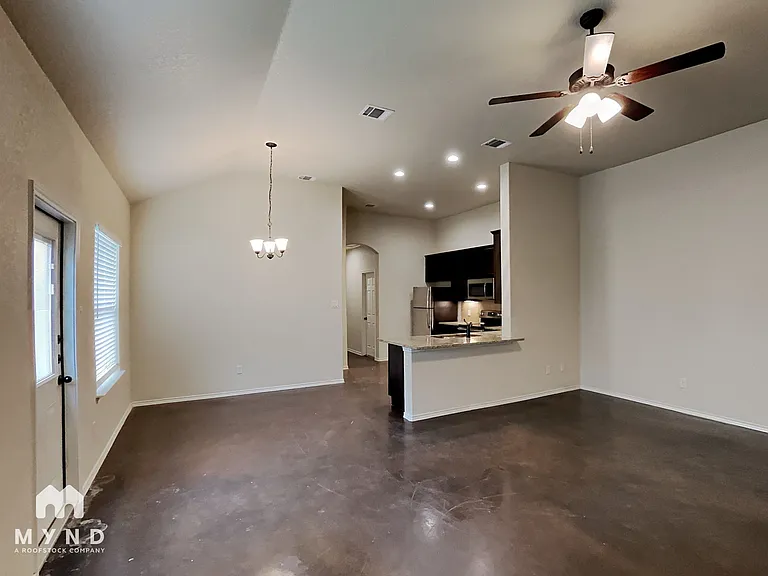 228 Kaspar Way — Photo 7