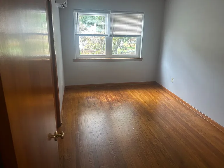 626 N Union St #5 — Photo 13