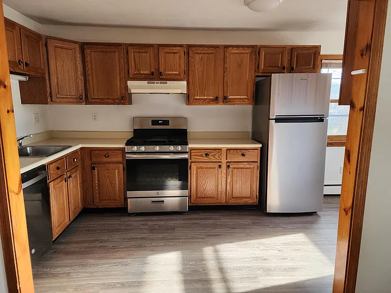 31 Elm St #1 — Photo 13