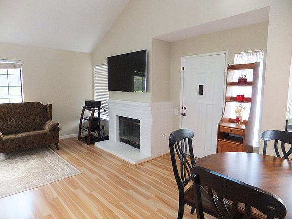 5th image of 2664 Yerba Cliff Ct