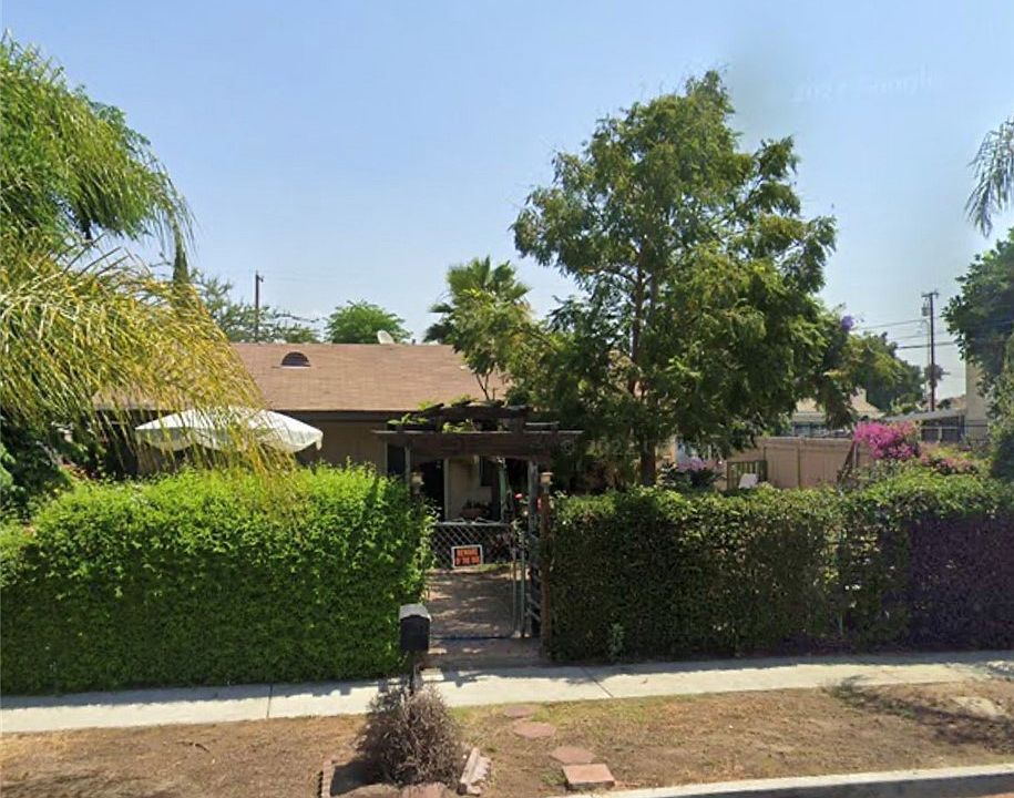 1st image of 13955 Foster Ave