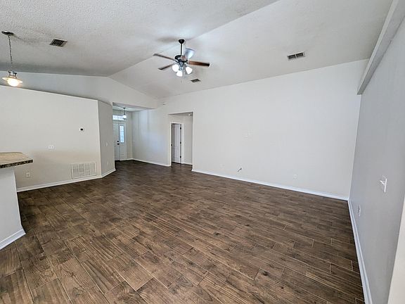 4th image of 2070 Catline Cir