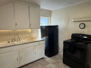 124 Main St #E, Baltic, CT 06330