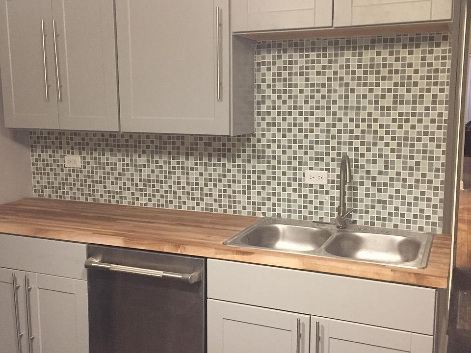 1st image of 2646 W Crystal St #1A