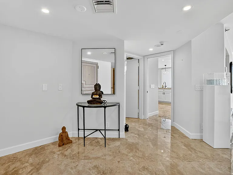 1500 S Ocean Blvd #704 — Photo 35