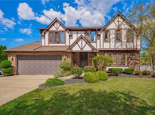 105 Obrien Dr, Lockport, NY