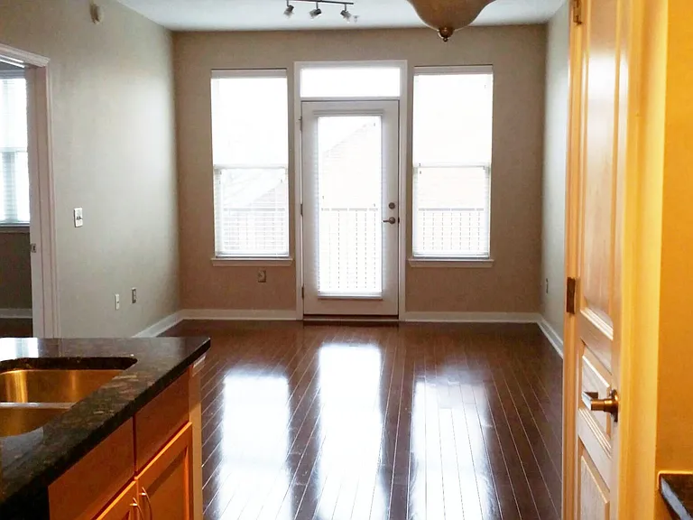 3000 Vanderbilt Pl #231 — Photo 18