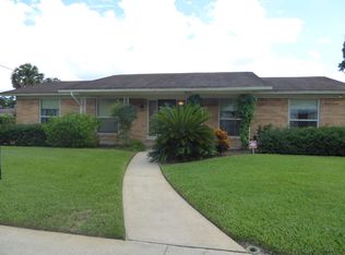 931 Tahiti Rd E, Jacksonville, FL 32216