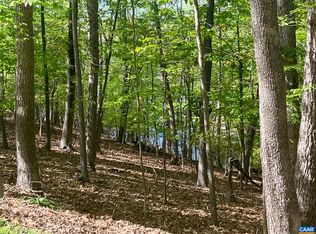 69 Laguna Rd, Palmyra, VA 22963