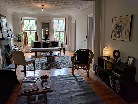 Rented by Space Consultant | media 29