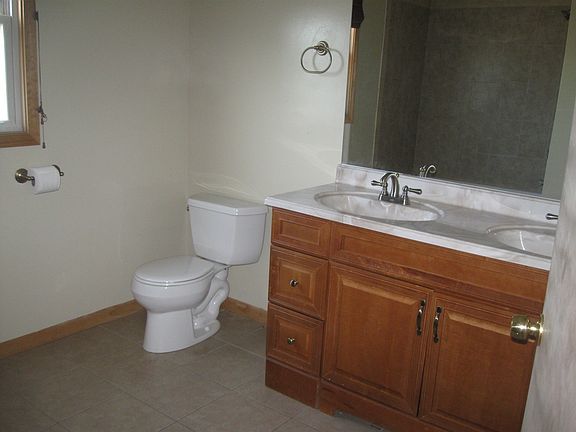 3rd image of 316 49th Ave