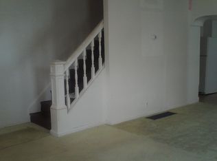21 Capitol St, Paulsboro, NJ