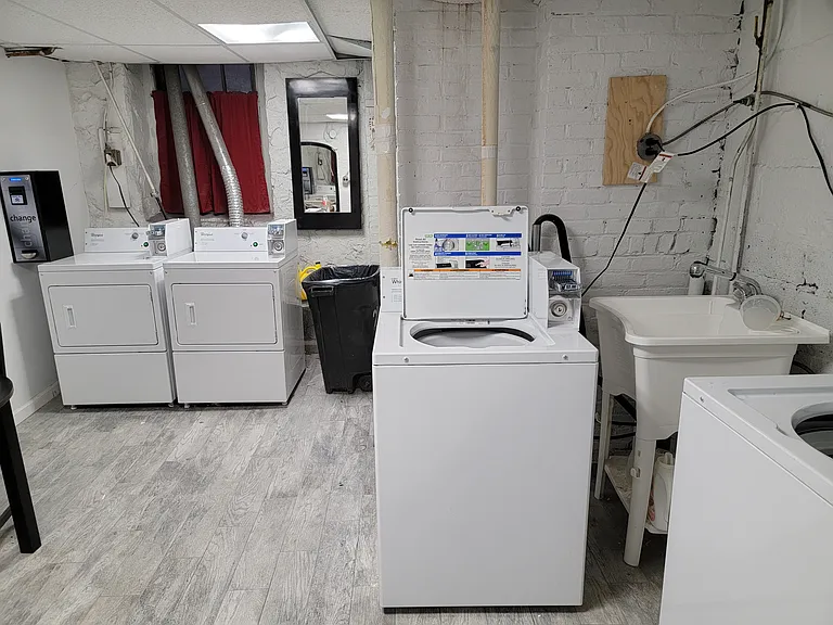 255 Lafayette Ave #12E — Photo 8
