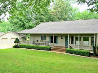 35 Fulton Rd, Cadiz, KY 42211