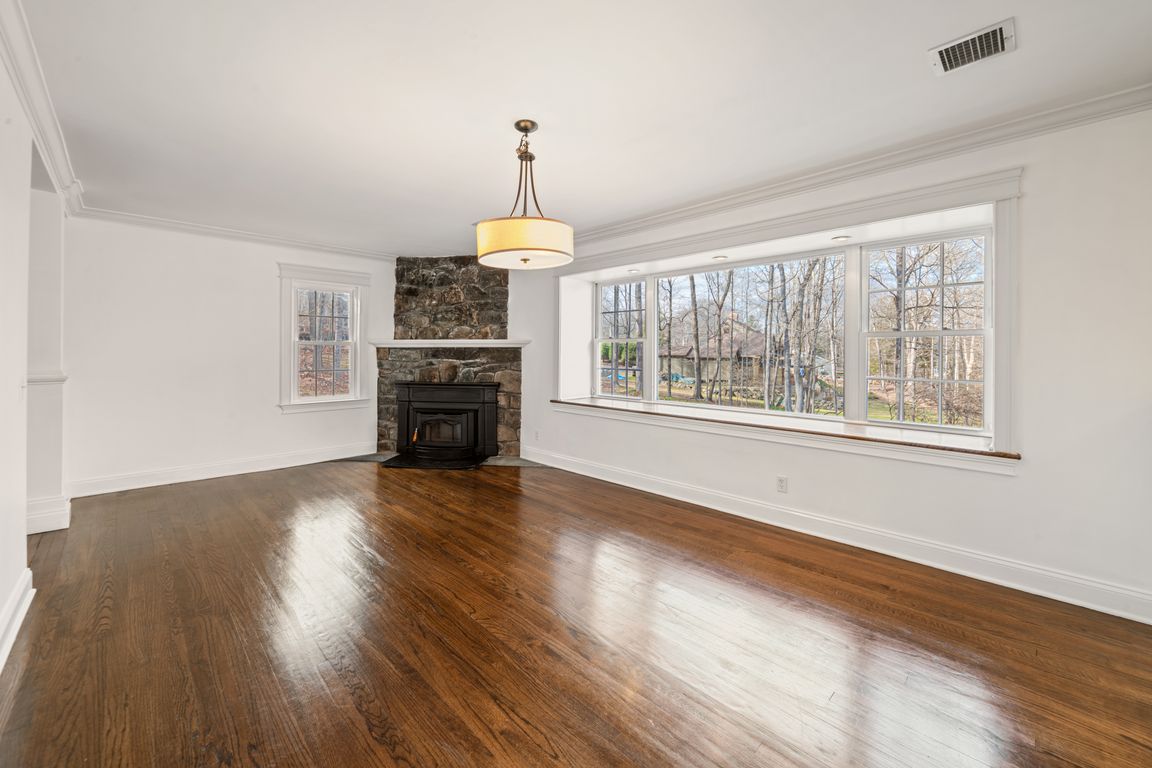 next background image