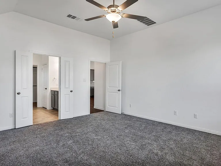 506 Sixpence Ln — Photo 22