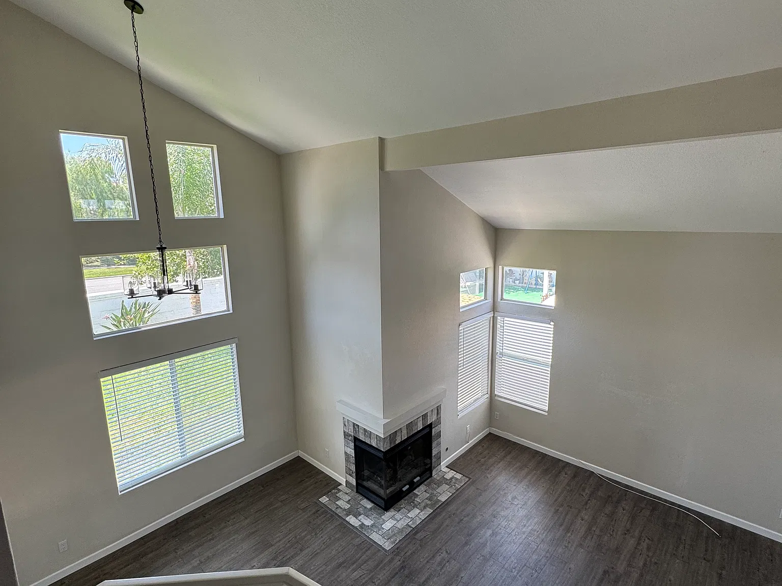 3 bed, 1480 sqft, $3,000 — Photo 3