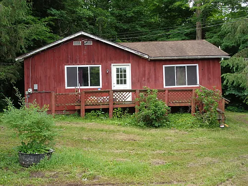 238 Pratt Rd Photo 1