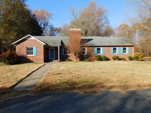 2904 Halifax Rd, South Boston, VA 24592